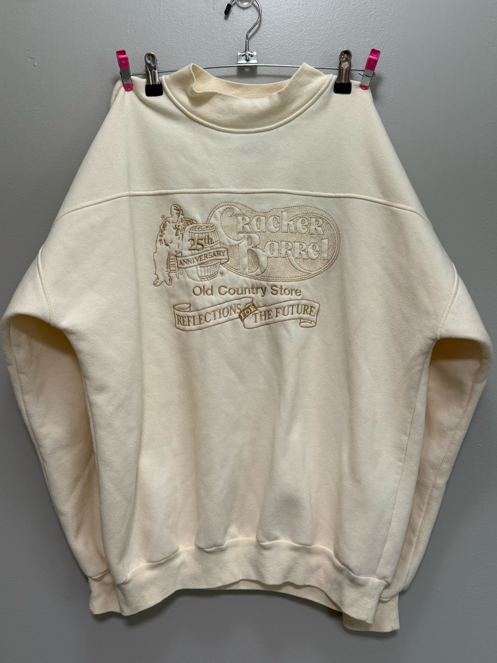 Cracker Barrel 25th Anniversary Crewneck Sweater size L